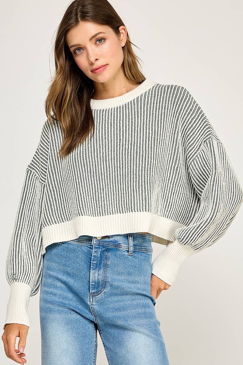 RIBBED KNIT BALLOON SLEEVE SWEATER